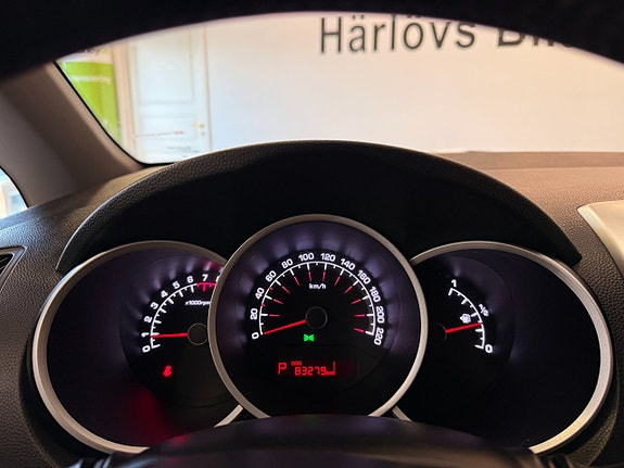 Kia Venga 17 of 22