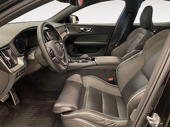 Volvo S60 9 of 24