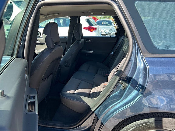 Volvo V50 7 of 17