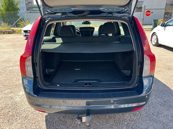 Volvo V50 12 of 17