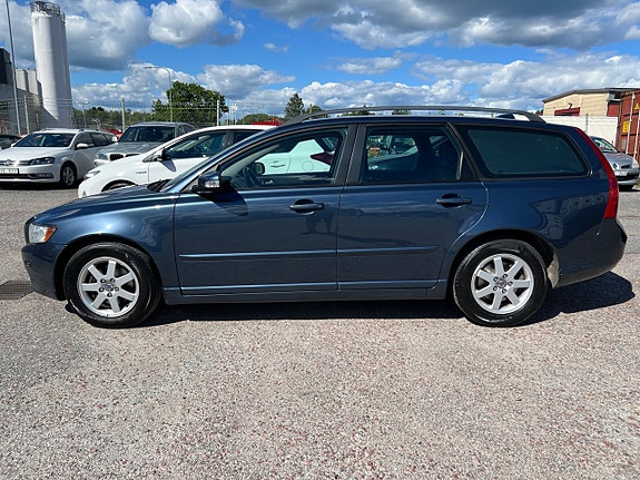 Volvo V50 10 of 17