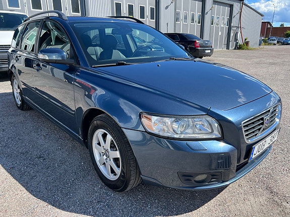 Volvo V50 15 of 17