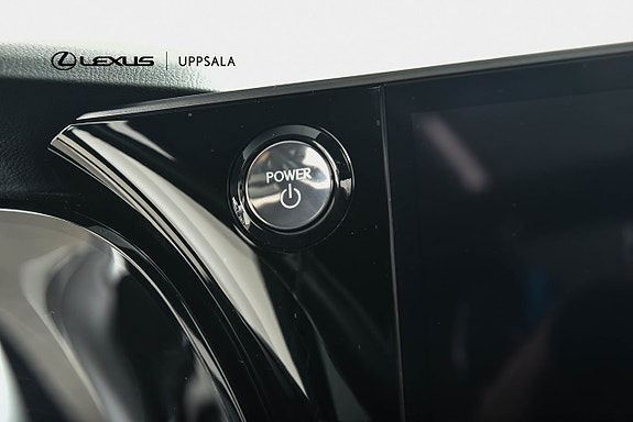 Lexus RX450h+ 13 of 23
