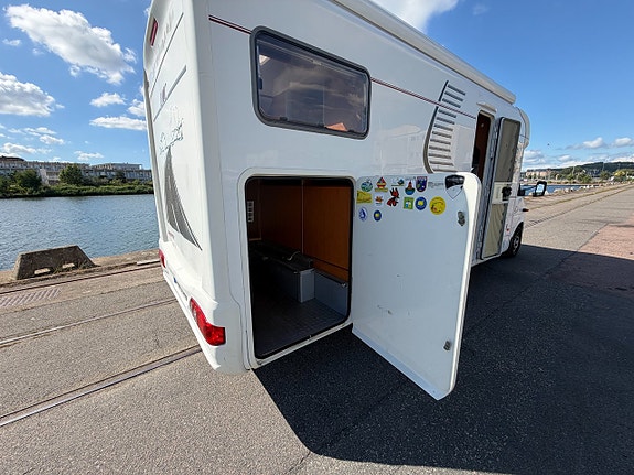 LMC Liberty 7205 TI Dubbelbädd 26 of 27