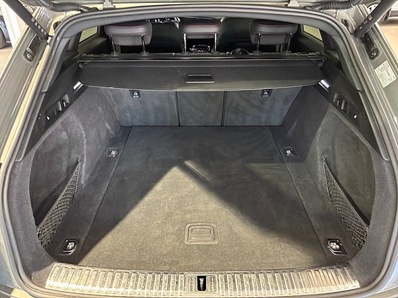 Audi Q8 11 of 12