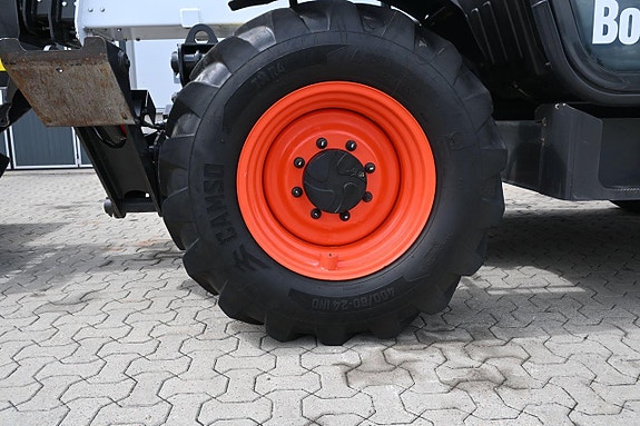 Bobcat T40.180 SLBP 15 of 28