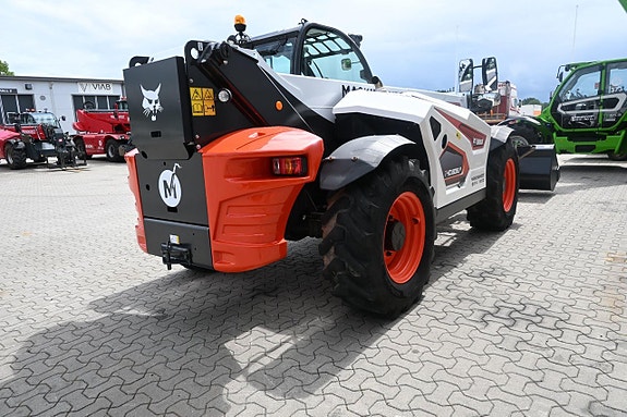 Bobcat T40.180 SLBP 8 of 28