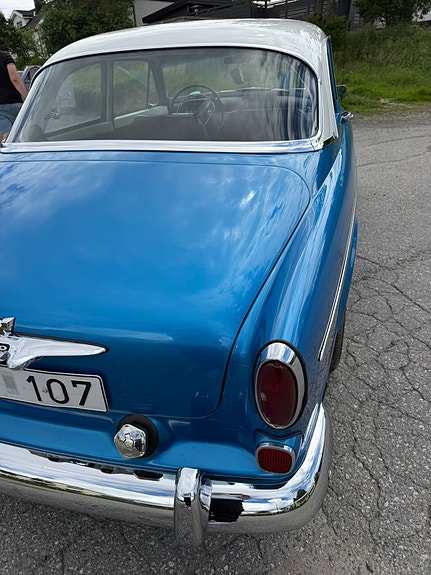 Volvo Amazon 4 of 5
