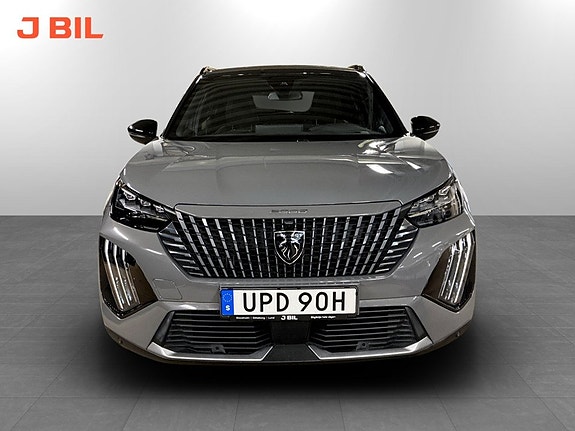 Peugeot 2008 16 of 19