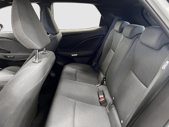 Lexus LBX 12 of 15