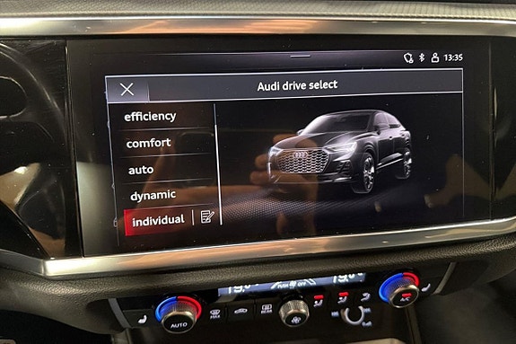 Audi Q3 21 of 25