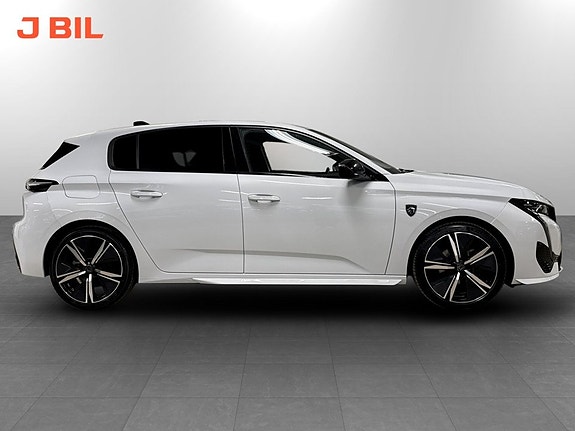 Peugeot 308 18 of 20