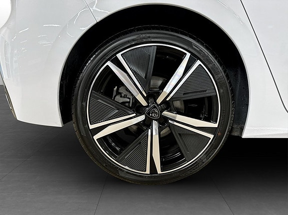 Peugeot 308 19 of 20