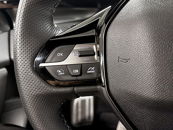 Peugeot 308 8 of 20