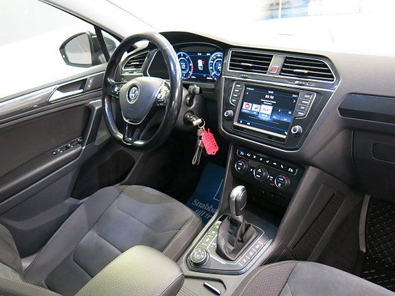 Volkswagen Tiguan 25 of 30