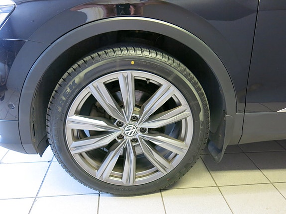 Volkswagen Tiguan 22 of 30