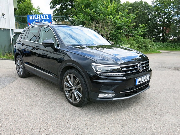Volkswagen Tiguan 7 of 30