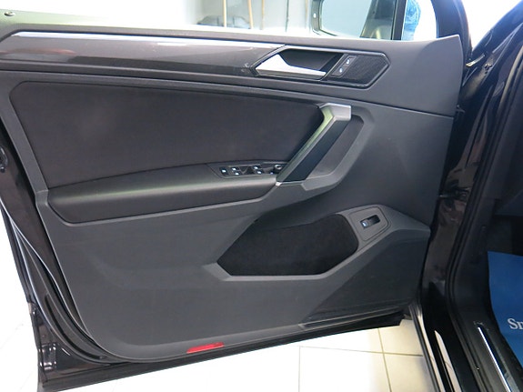 Volkswagen Tiguan 11 of 30