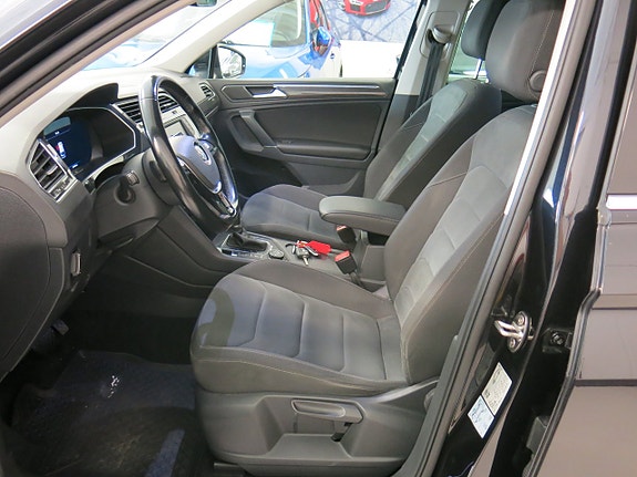 Volkswagen Tiguan 25 of 30