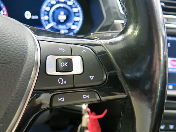 Volkswagen Tiguan 24 of 30