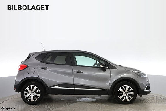 Renault Captur 5 of 15
