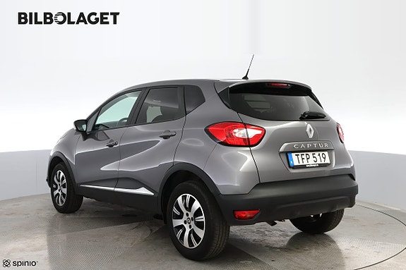 Renault Captur 3 of 15
