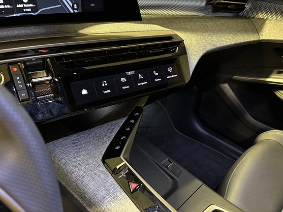 Peugeot 5008 16 of 19