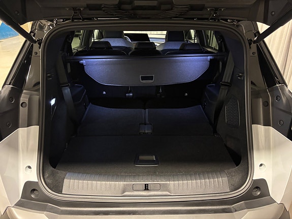 Peugeot 5008 5 of 5