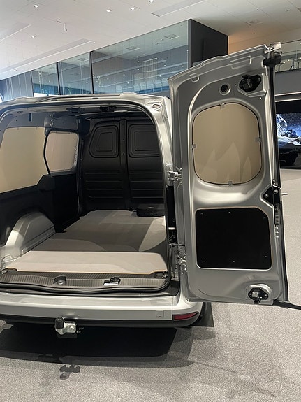 Mercedes-Benz eCitan 10 of 11