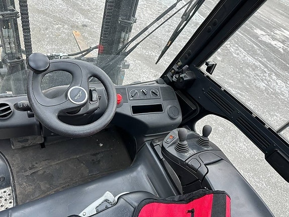 Linde E 20 6 of 10