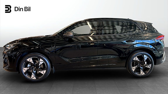 Cupra Terramar 2 of 5
