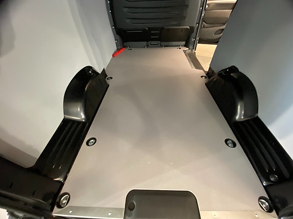 Opel Vivaro 28 of 30