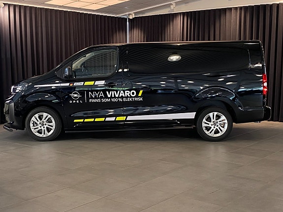 Opel Vivaro 3 of 5