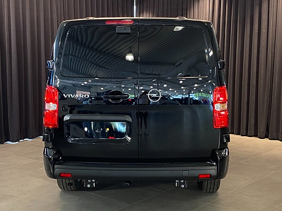 Opel Vivaro 2 of 5