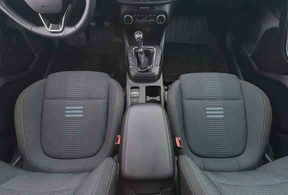 Ford Focus 9 of 16