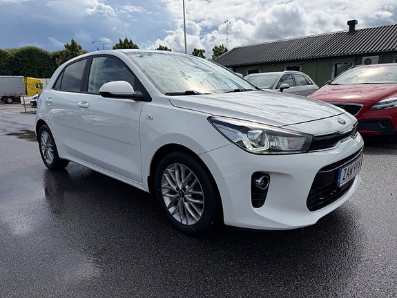 Kia Rio 7 of 20