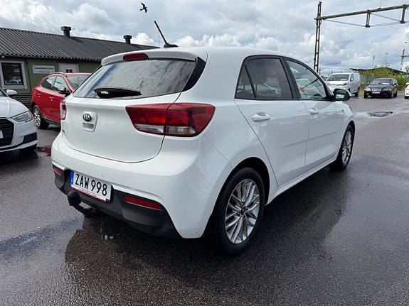 Kia Rio 5 of 20