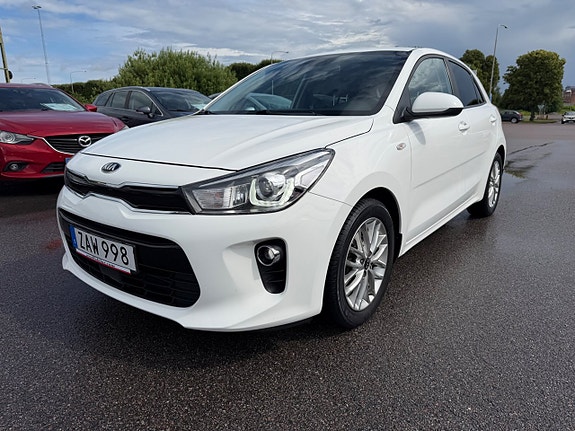 Kia Rio 9 of 20