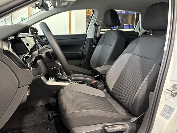 Volkswagen Polo 13 of 14