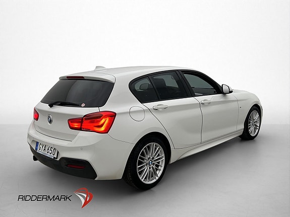 BMW 118i 8 of 27