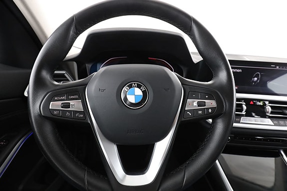 BMW 320d 19 of 30