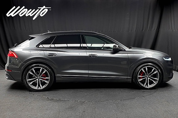 Audi SQ8 3 of 5