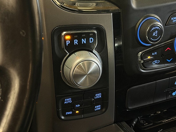 Dodge RAM 1500 30 of 30