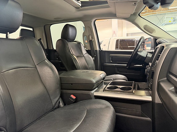 Dodge RAM 1500 23 of 30