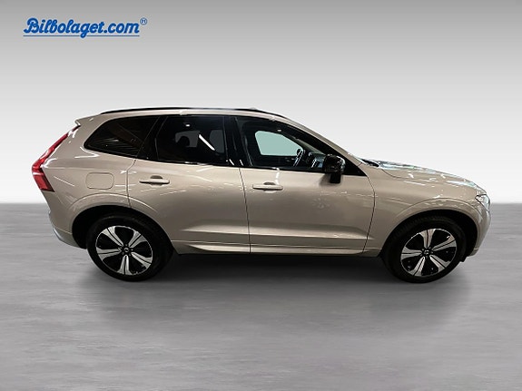 Volvo XC60 4 of 5