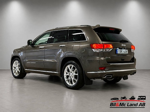 Jeep Grand Cherokee 3 of 23