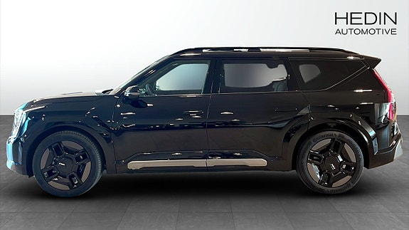 Kia EV9 3 of 13