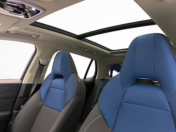 Lynk & Co 01 18 of 30