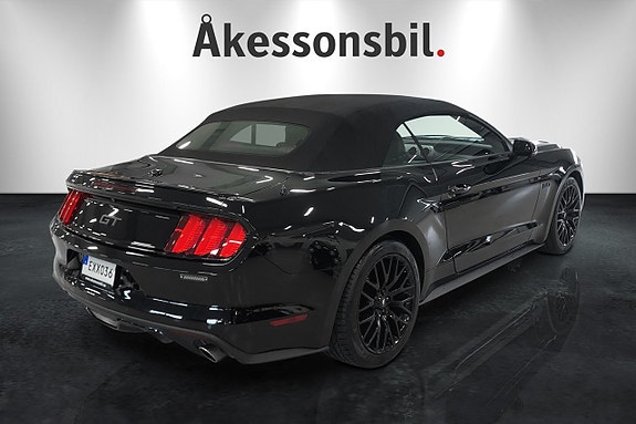Ford Mustang 5 of 5