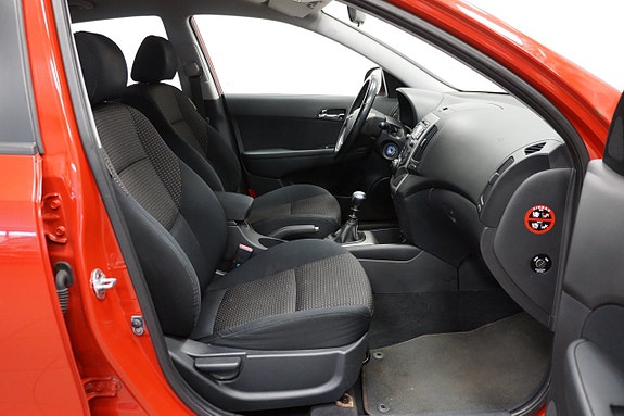 Hyundai i30 9 of 13